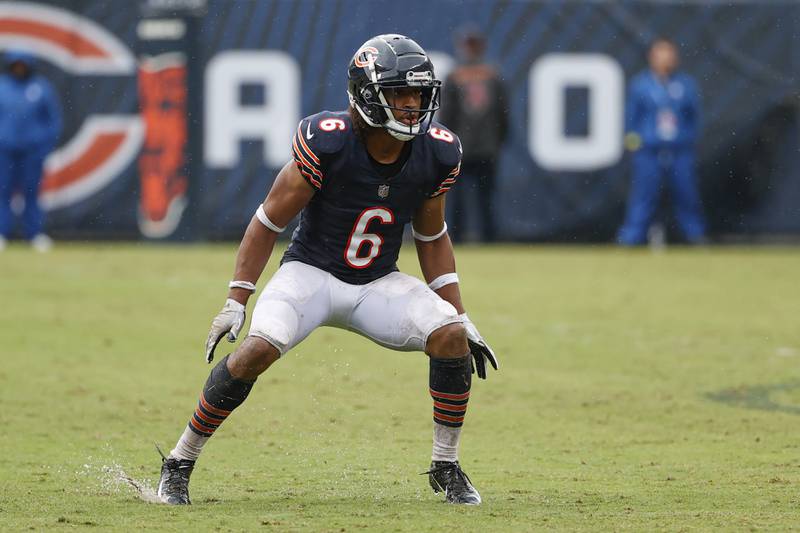 Chicago Bears cornerback Kyler Gordon runs on the field against the San Francisco 49ers, Sunday, Sept. 11, 2022, in Chicago.