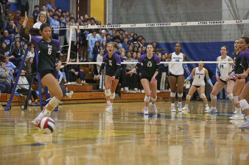 Downers Grove South watches a kill attempt go out of bounds during Class 4A Lyons Sectional Semifinal volleyball match between Downers Grove South at Downers Grove North. Nov 4, 2025 in La Grange.