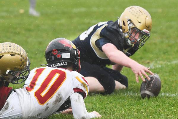 Polo recovers from early deficit to pull away from St. Anne