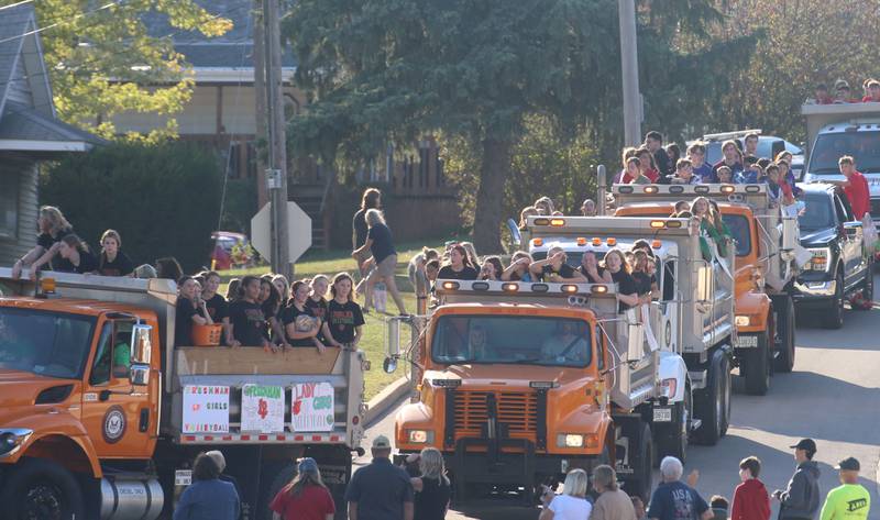 L-P volleyball teams ride floats during the L-P Homecoming parade on Thursday, Sept. 26, 2024 near the corner of 7th Street and Orleans Street in Peru.