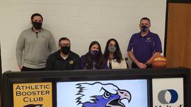 PC’s Harris signs with IVCC
