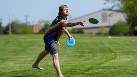 Photos: Ace Race disc golf in Glen Ellyn