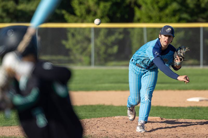 Alec Novotney (15) of Marquette pitches to Seneca’s batter on Thursday, May 8, 2025 at Masinelli Field in Ottawa.