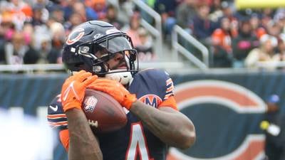 Chicago Bears injury report: D’Andre Swift returns to practice; DJ Moore, Rome Odunze out