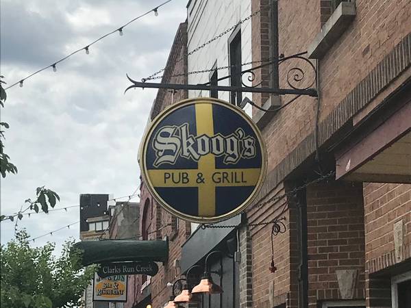 Mystery Diner in Utica: Dine inside or out at Skoog’s Pub & Grill