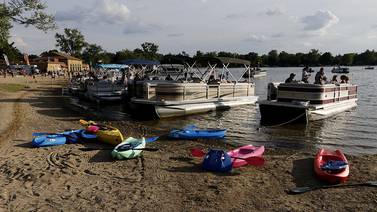 Crystal Lake park board walks back plan to leave lake agreement with city, Lakewood