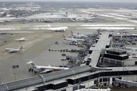 ‘Historic levels’ of Illinoisans will pack the roads, airports this holiday weekend