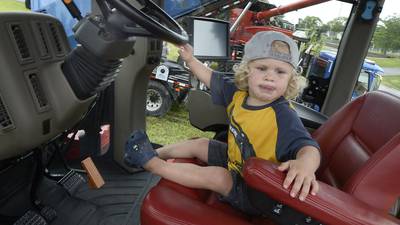 Weather improves for children to enjoy Touch a Truck event in Ottawa