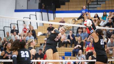 Benet outduels St. Charles North in back-and-forth three-set match