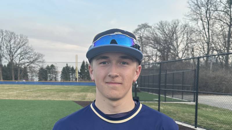 Caden Durdan’s five-RBI day helps Marquette surge past Marmion for 25th consecutive win