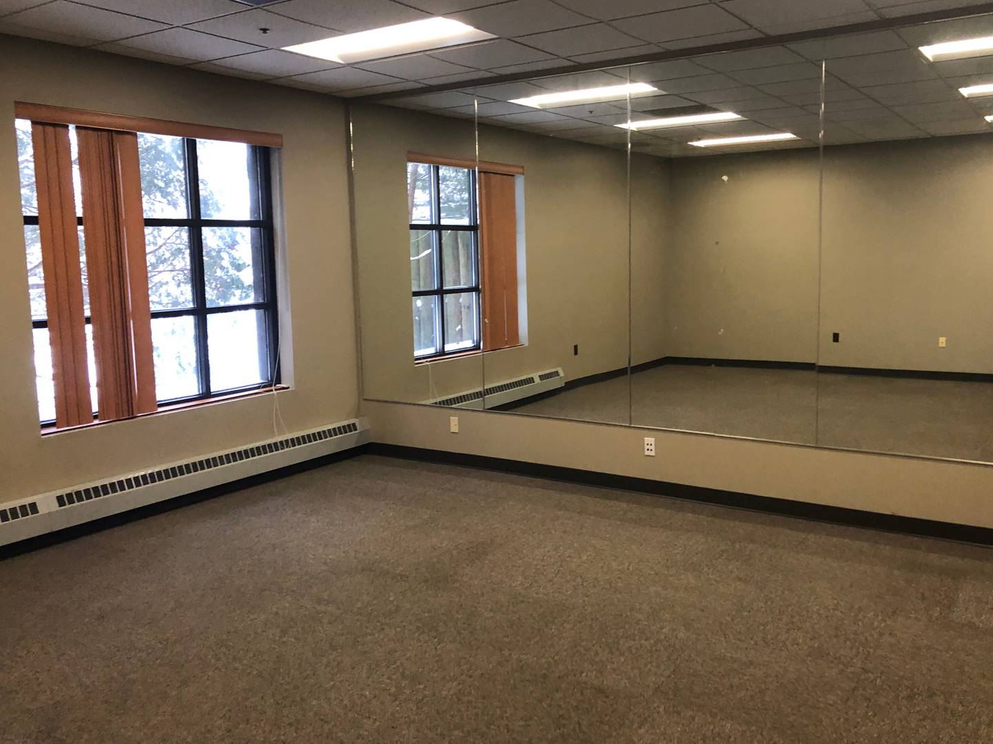One of several spacious conference rooms