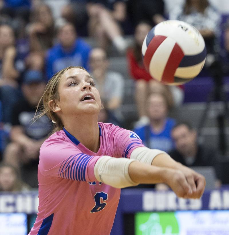 Newman’s Brooklyn Smith makes a pass against Dixon Thursday, Oct. 2, 2025.