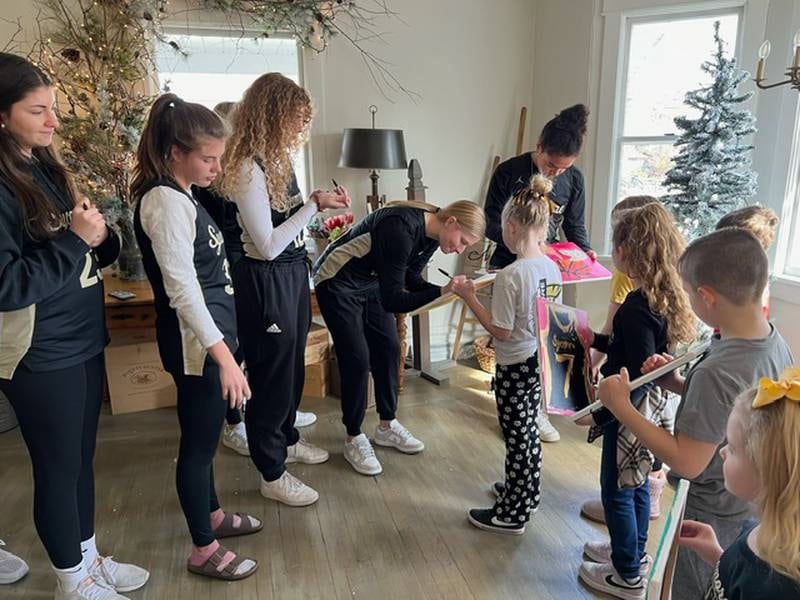 Sycamore schoolchildren recently enjoyed a Kids Painting Party at Chelsea McGhee art studios to help cheer on the Sycamore girls varsity basketball team during its spring 2024 season. Members of the team also attended.
