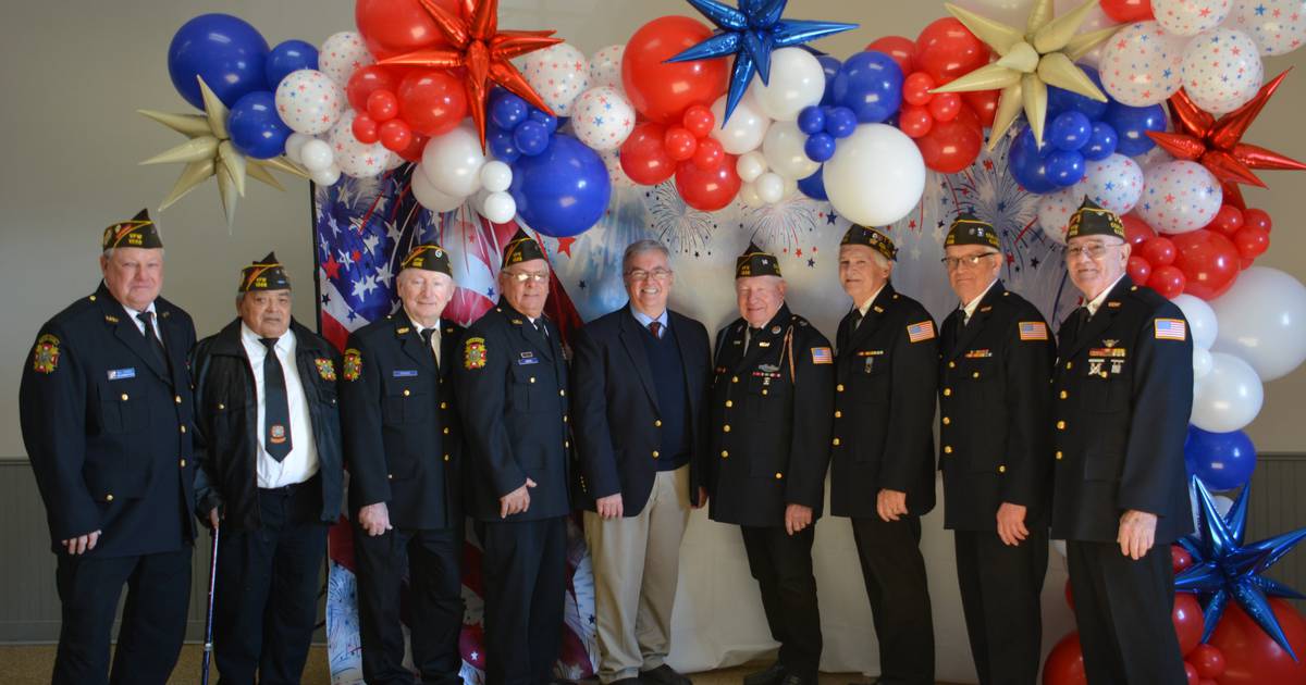 St. Juvin Post 1336 VFW in Coal City celebrates Veterans Day Shaw Local