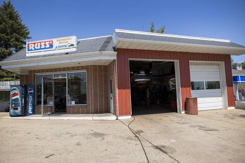 Located at 319 W. Everett in Dixon, Russ Shuck is retiring from the mechanical side of things but will continue the towing.
