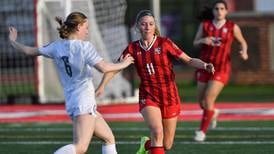 ‘Super unshakeable’ Peyton Rohn helps key Hinsdale Central’s huge win over Lyons