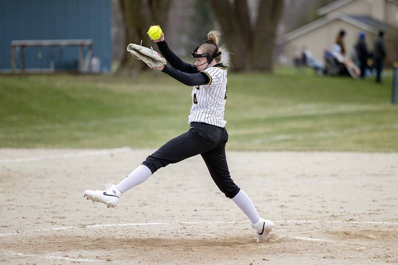Lena-Winslow’s Scarlett Sager winds up for a pitch against Newman Wednesday, April 1, 2026.