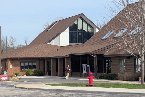 Joliet Area Christian Women to hold pottery demonstration at Messiah Lutheran