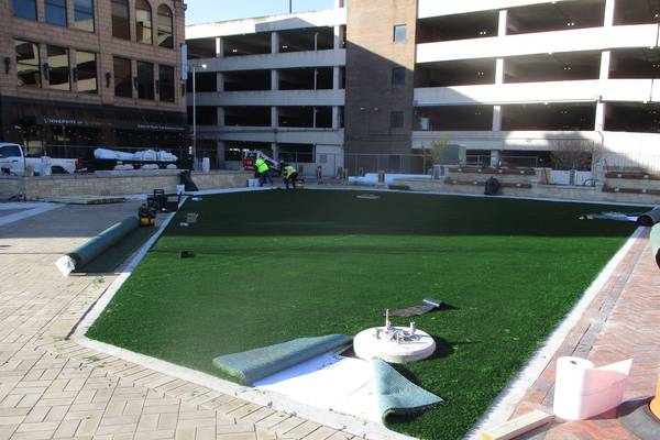 Joliet seeks local talent for events at City Square and Bicentennial Park