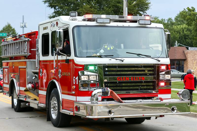 A Glen Ellyn Fire Engine at the Glenbard West Homecoming Parade.  Sept 16, 2023
