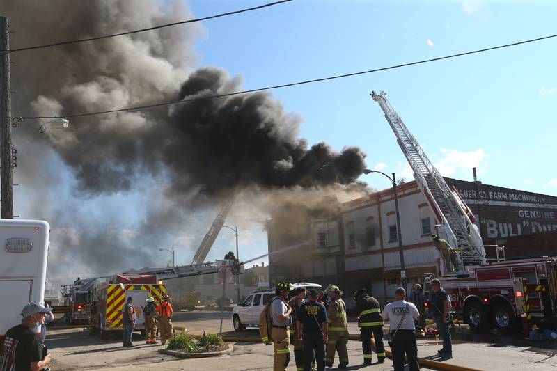 Nineteen fire departments from all over the Illinois Valley battled an apartment fire in the 800 block of Main Street on Monday, Aug. 22, 2022 in Mendota.