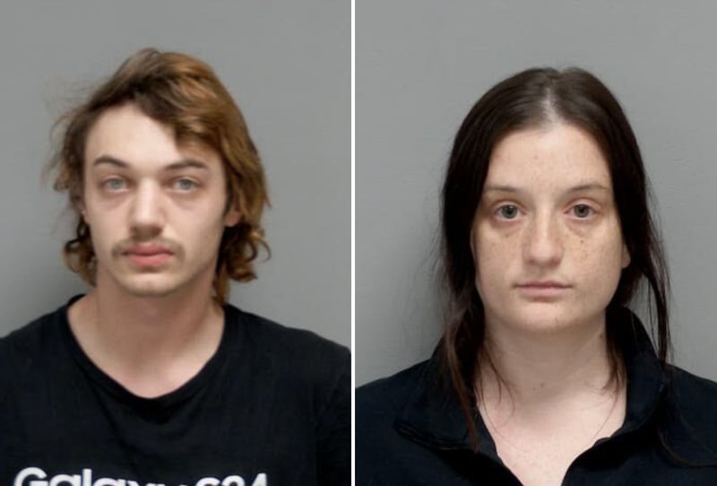 Efin Nolte (left) and Katelyn Heiden