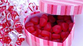 Celebrate Valentine’s Day with afternoon tea, brunch with Lucille at Drury Lane in Oak Brook
