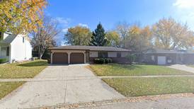 Residential home sells in Huntley for $389,000