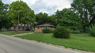 Single-family home sells in La Salle for $142,500