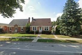 Single-family home in Brookfield sells for $345,000