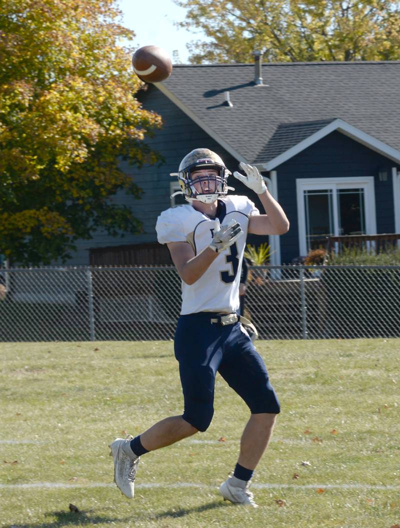 Polo's Damon Rowe (3) gets ready to catch a pass in the end zone on Saturday, Oct. 26, 2024 at Orangeville.