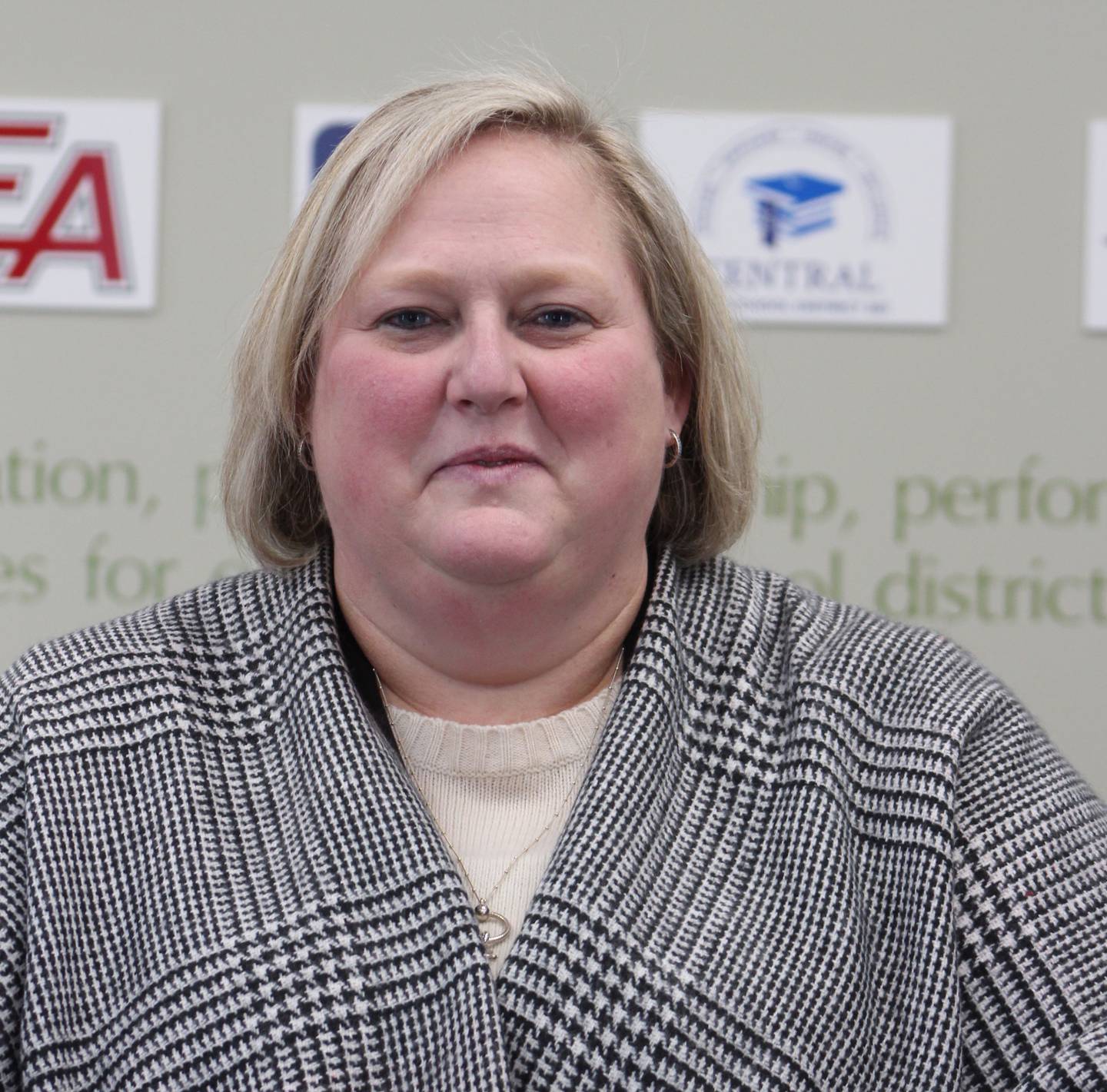 Batavia teacher Susan Jones named Kane County Educator of the Year