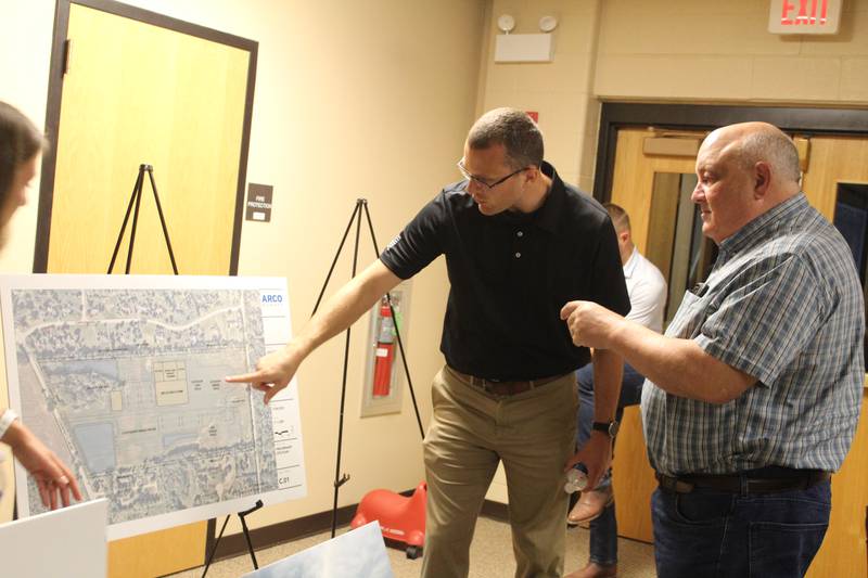 Engineer Josh Terpstra explains details on the proposed Soccer Xplorer training facility to Woodstock residents on Wednesday, Aug. 23, 2023.