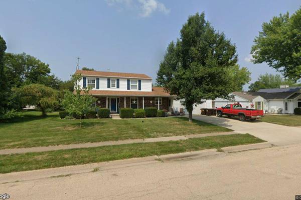 Single-family home in Rock Falls goes for $190,000