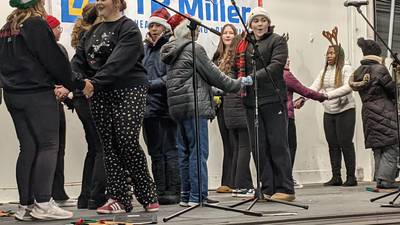 Photos: Oswego Christmas Walk