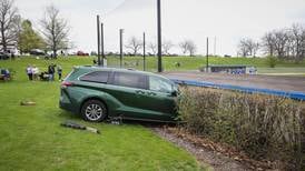 3 kids injured in car that crashes into Woodstock baseball field