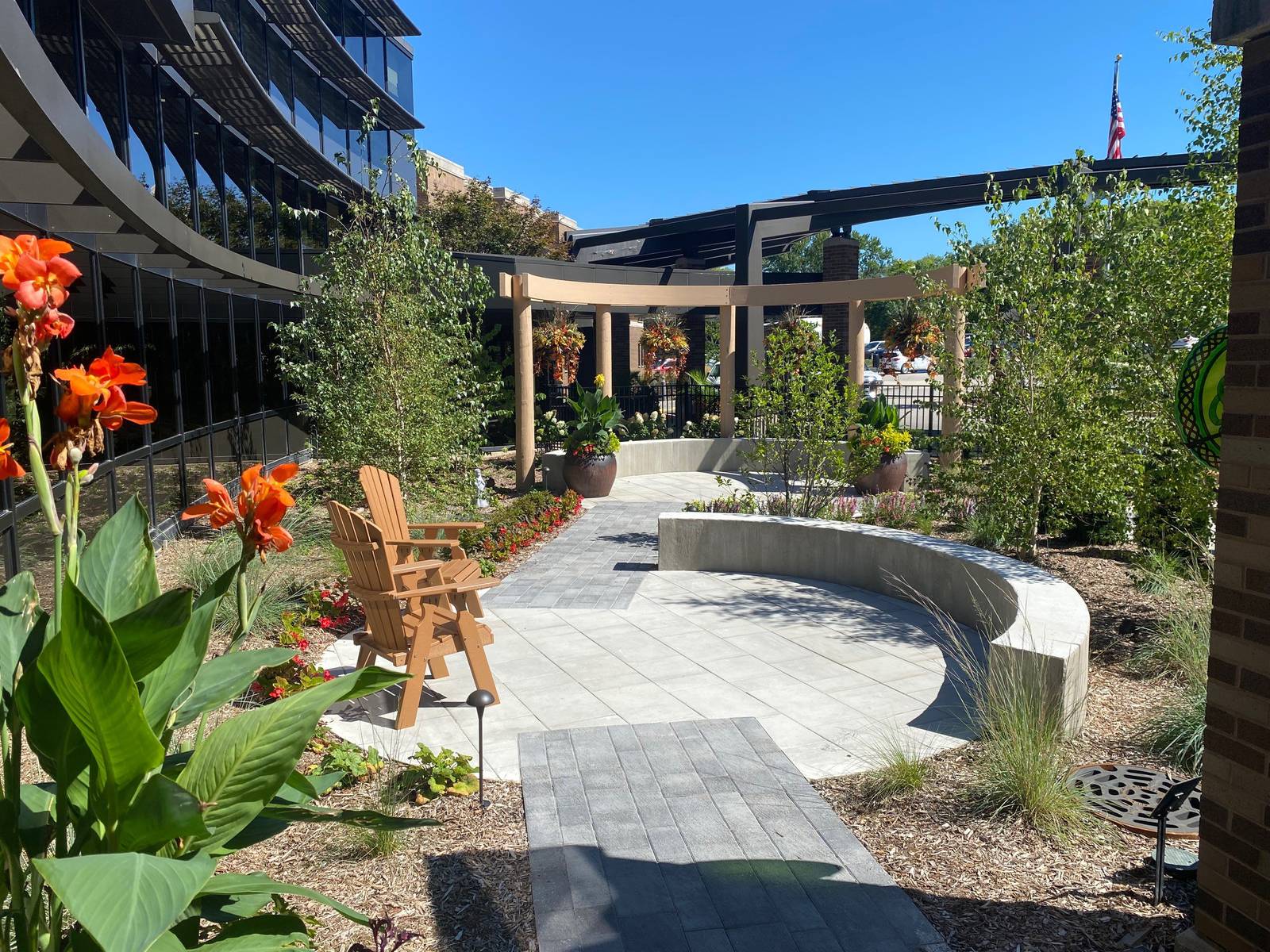 Morris Hospital moves and enlarges its serenity garden &ndash; Shaw Local