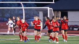 Harper Tollefson’s hat trick leads Bradley-Bourbonnais to 4-3 comeback win over Herscher