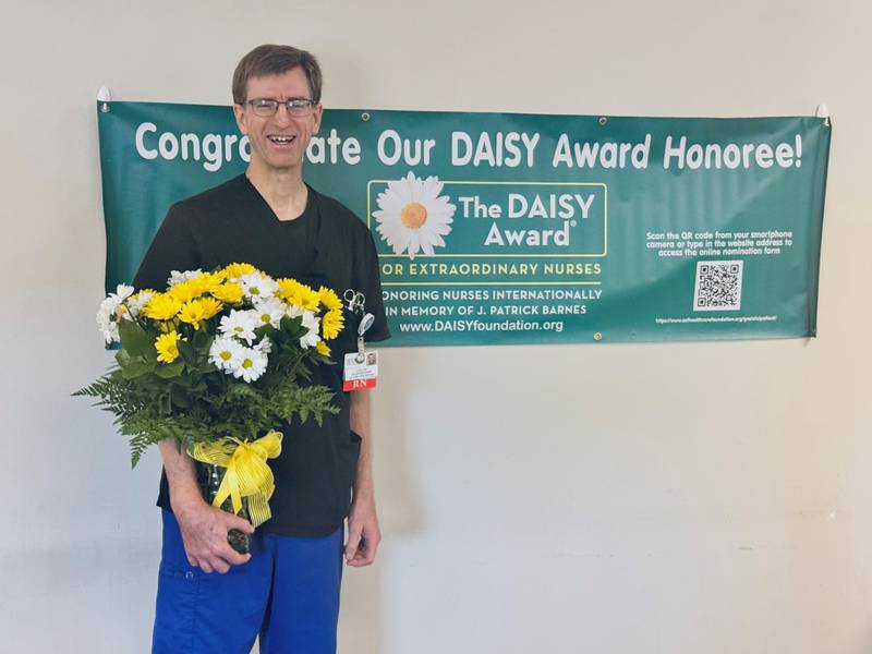 OSF Ottawa Hospice nurse receives DAISY award for patient care