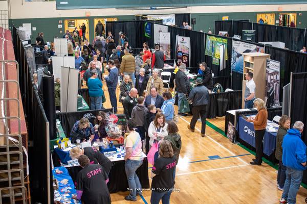 Huntley Chamber hosts EXPO Saturday with local businesses, entertainment, food