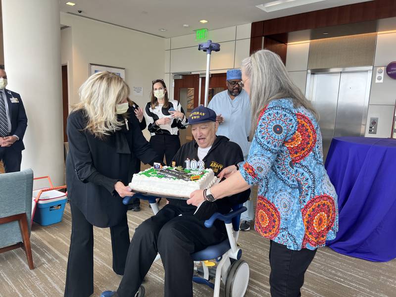 Veteran celebrates 102nd birthday at Northwestern Medicine Lake Forest Hospital