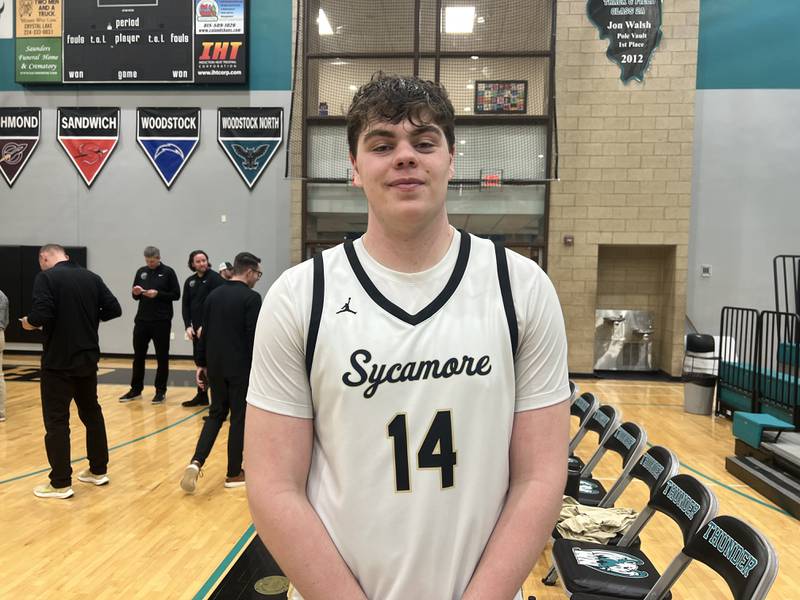 Sycamore post Michael Chami