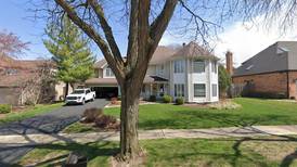 La Grange: Five-bedroom home sells for $947,500