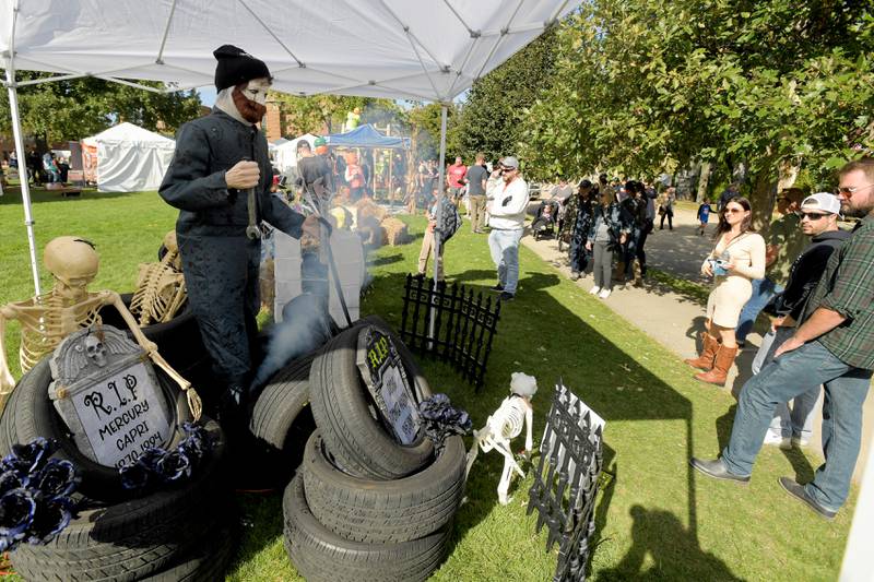 Scarecrow set ups line the outer edge of Lincoln Park in St. Charles for the annual Scarecrow Festival on Saturday, Oct 11, 2025.