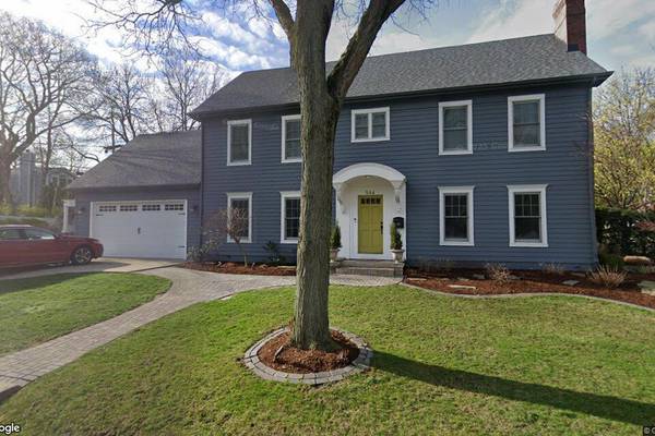 Hinsdale: Single-family home sells for $1.23 million