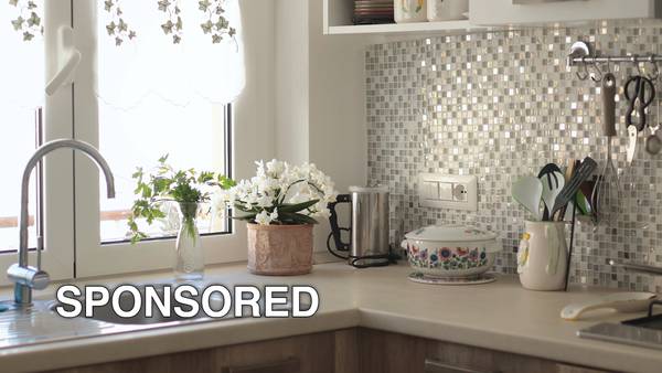 Brighten Your Kitchen for the Holidays with a Custom Tile or Glass Backsplash