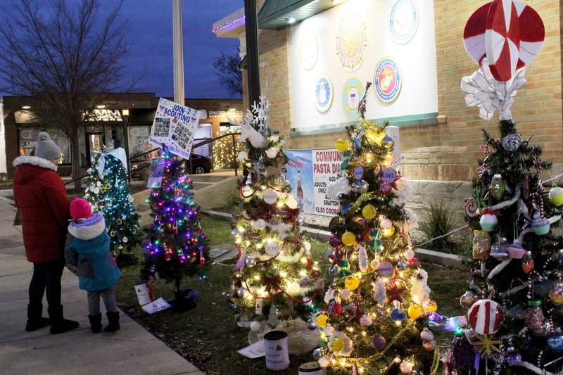 Photos A Very Merry Huntley festival Shaw Local