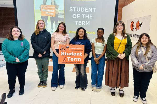 Minooka High School Names Eight Student of the Term Honorees