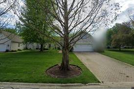 Single-family home sells for $425,000 in Sugar Grove