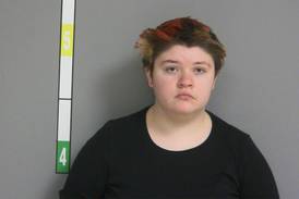 La Salle mother to stand trial Aug. 4 on charge of fracturing baby’s leg